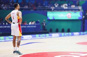 开云体育app-苏群谈中国男篮归化：篮协的设想是先让俱乐部寻找自己归化的可能