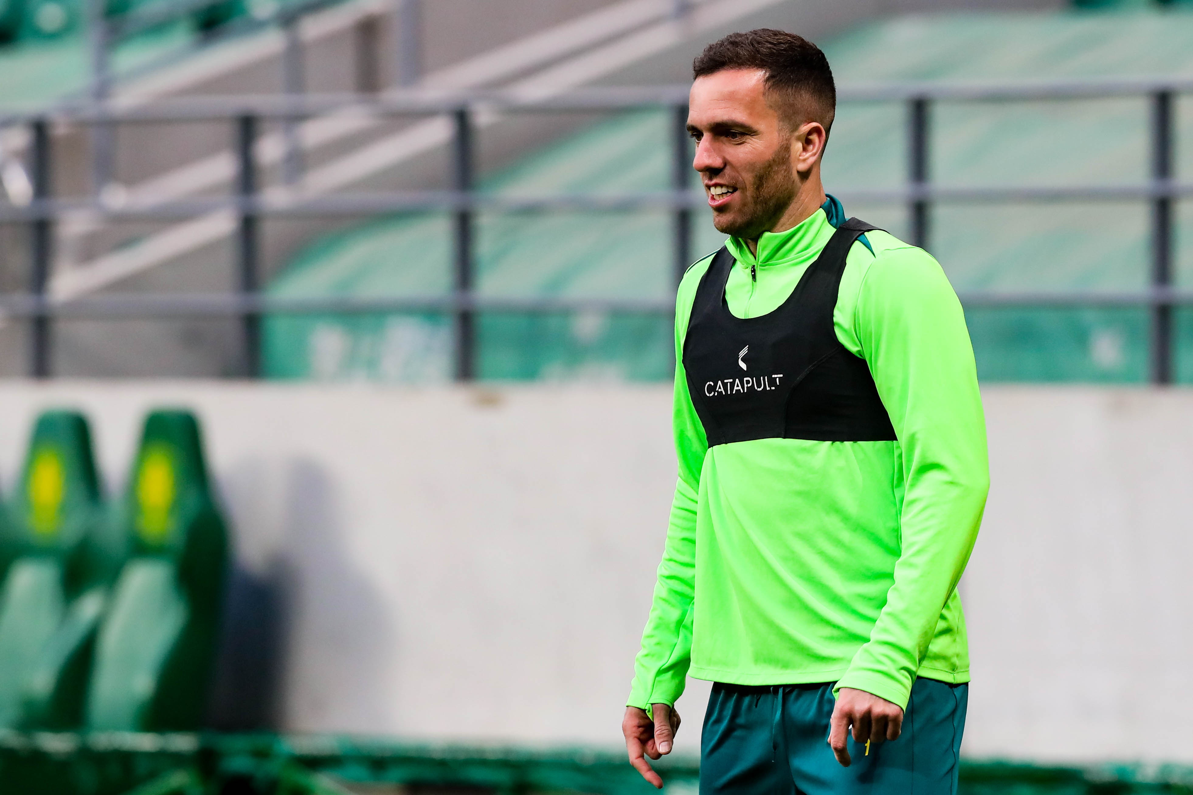 开云体育-表现有起色！塞尔吉尼奥8月至今4场比赛贡献4次助攻