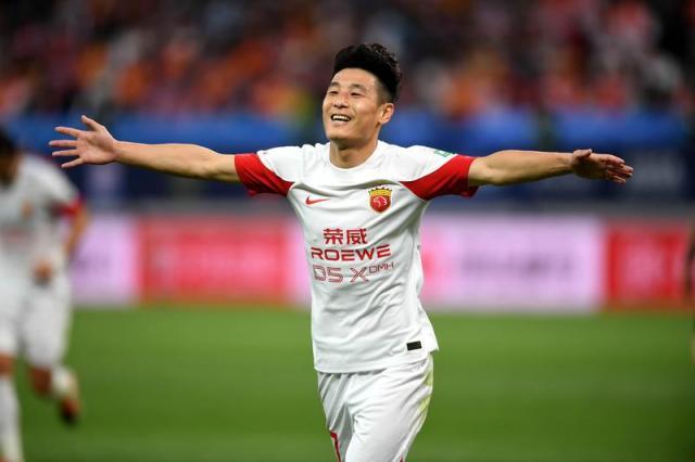 开云体育-25场29球追平进球纪录！武球王进球效率超越扎哈维