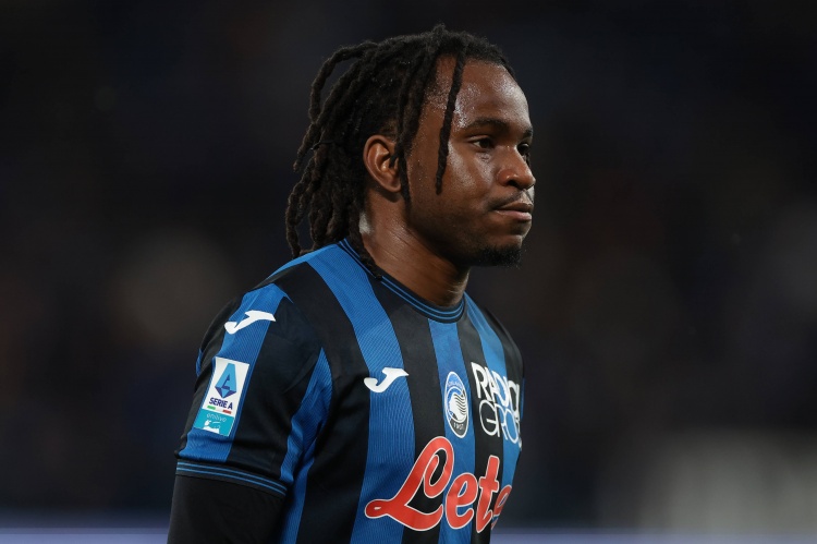 斯基拉透露国米仍未放弃卢克曼转会，已重启谈判